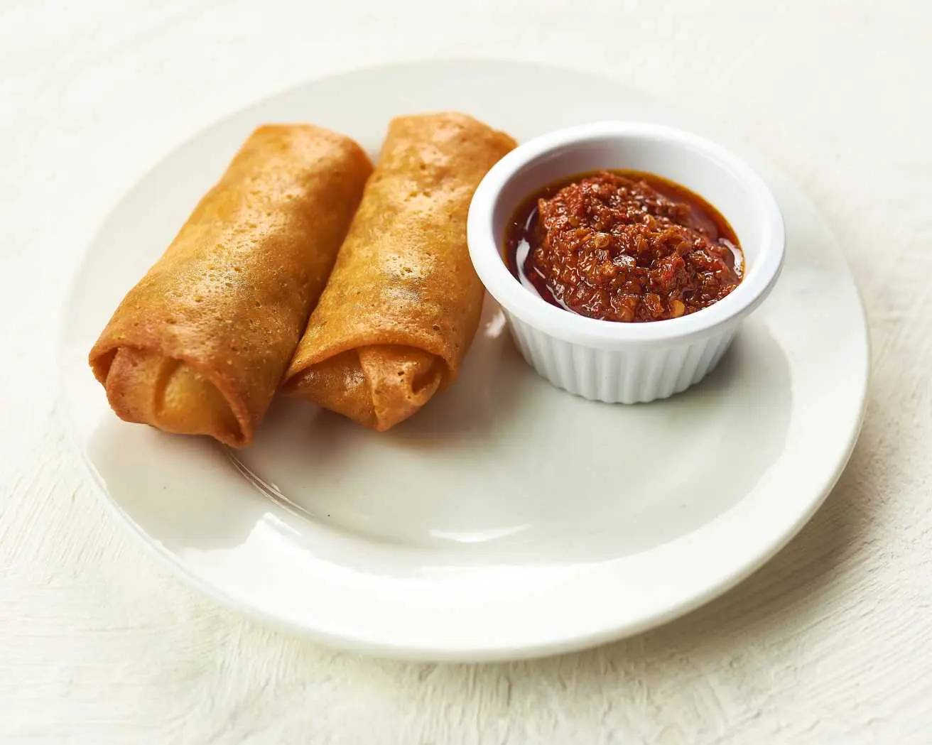 SPRING ROLLS AND PEPPERED WINGS SAUCE